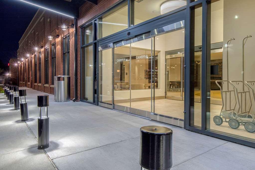 Cambria Hotel College Park Exterior foto